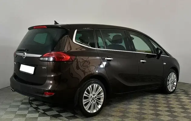 Opel Zafira, фото №2