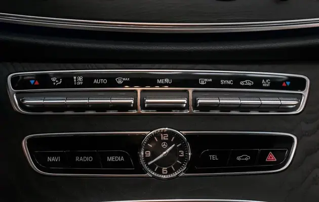 Mercedes-Benz E-Класс, фото №11