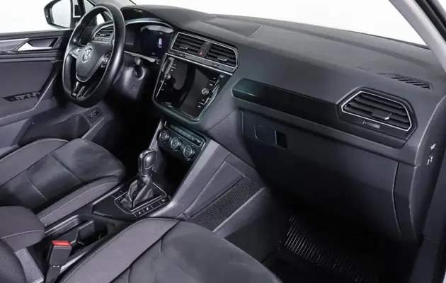 Volkswagen Tiguan, фото №11