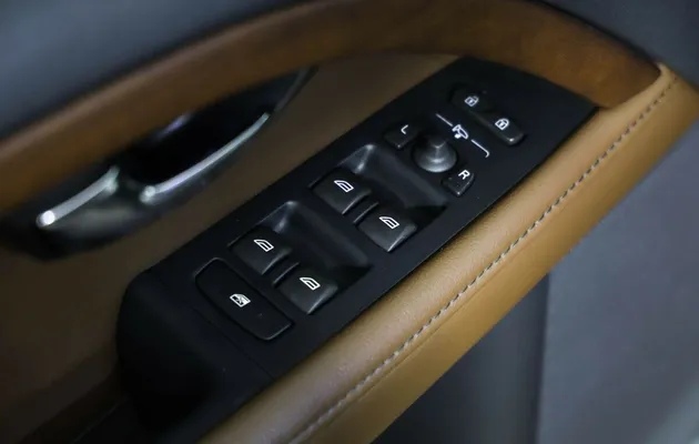 Volvo XC70, фото №11
