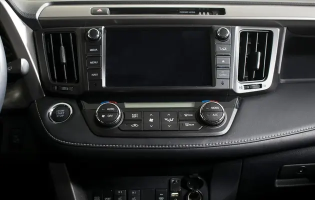 Toyota RAV4, фото №10