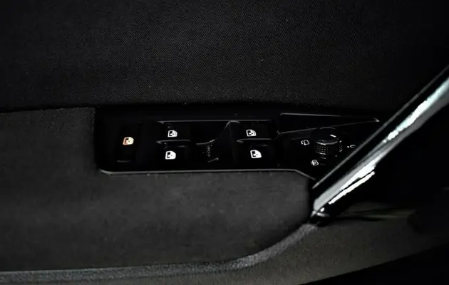 Volkswagen Tiguan, фото №14