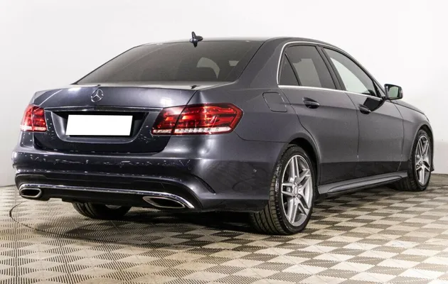 Mercedes-Benz E-Класс, фото №2