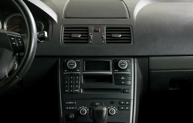 Volvo XC90, фото №9