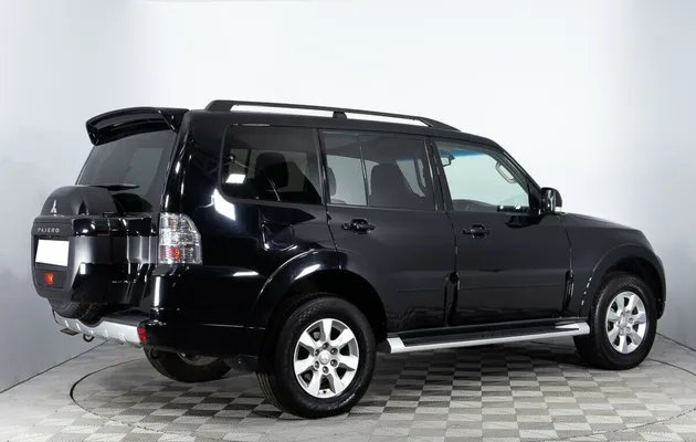 Mitsubishi Pajero, фото №2