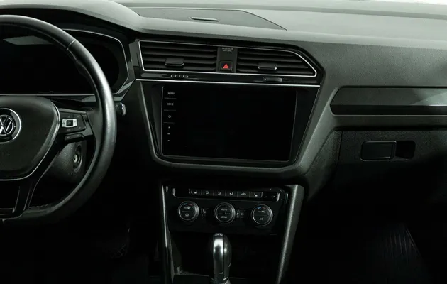 Volkswagen Tiguan, фото №8
