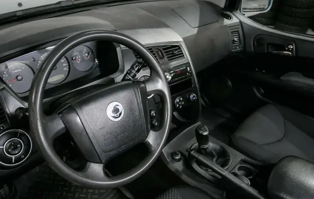 SsangYong Kyron, фото №5