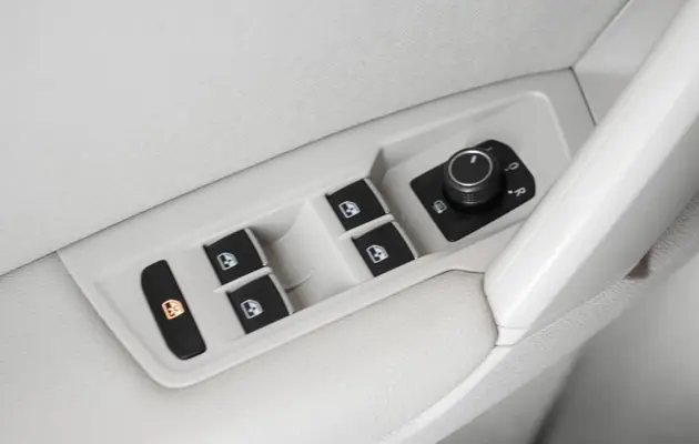 Volkswagen Tiguan, фото №12