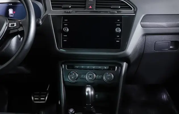 Volkswagen Tiguan, фото №8