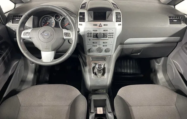 Opel Zafira, фото №5