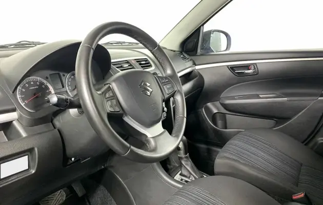 Suzuki Swift, фото №5