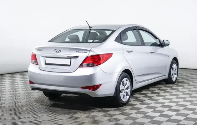 Hyundai Solaris, фото №2