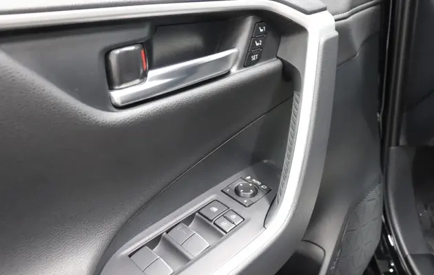 Toyota RAV4, фото №18