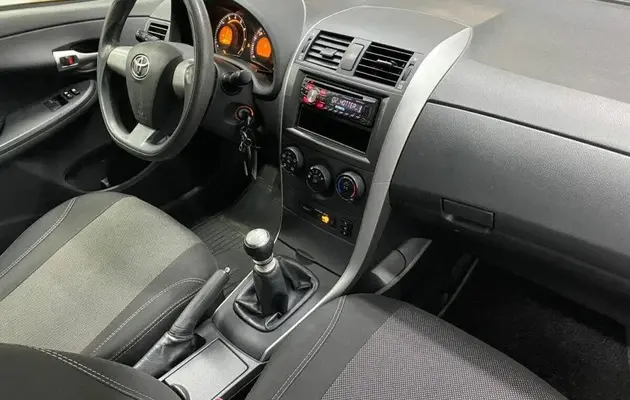 Toyota Corolla, фото №6