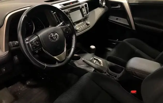 Toyota RAV4, фото №7