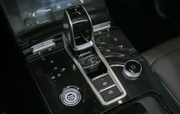 Chery Tiggo 8 Pro, фото №12