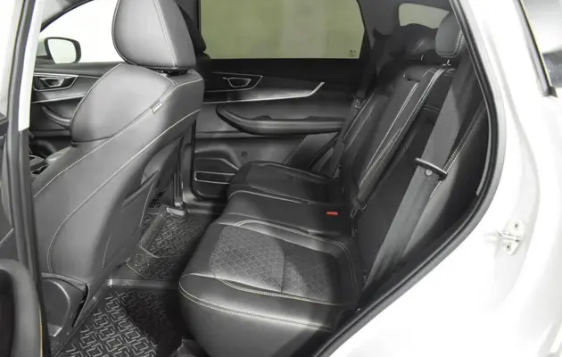 Chery Tiggo 8 Pro, фото №11