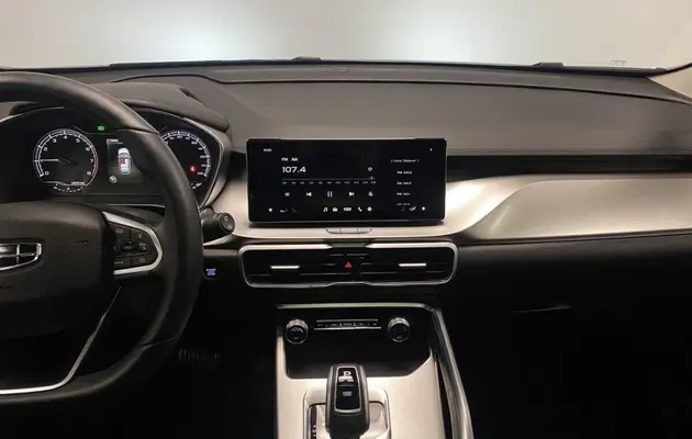 Geely Coolray, фото №7