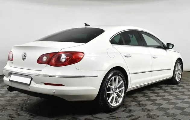 Volkswagen Passat CC, фото №2