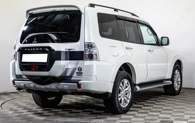 Mitsubishi Pajero, фото №2