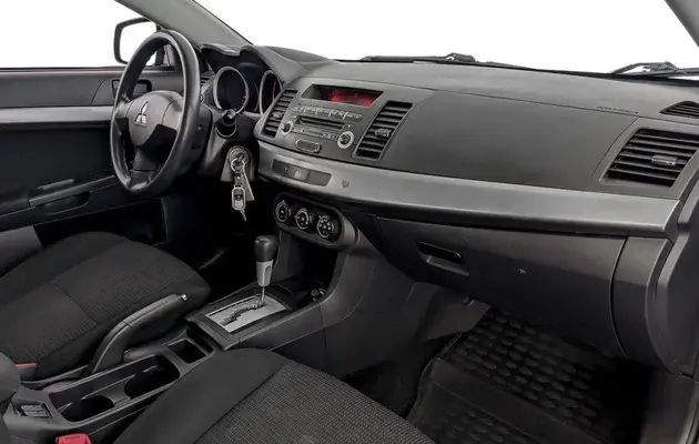 Mitsubishi Lancer, фото №7