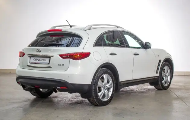Infiniti FX, фото №2