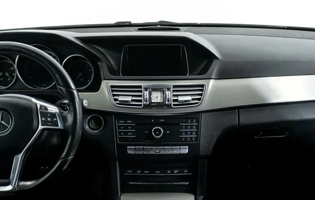 Mercedes-Benz E-Класс, фото №6