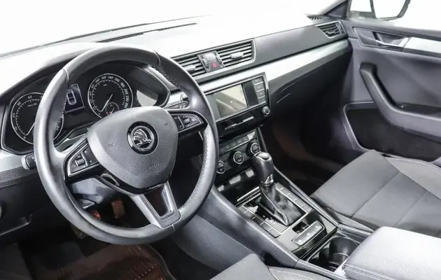 Skoda Superb, фото №5