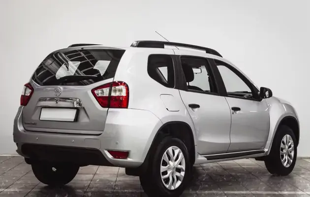 Nissan Terrano, фото №2