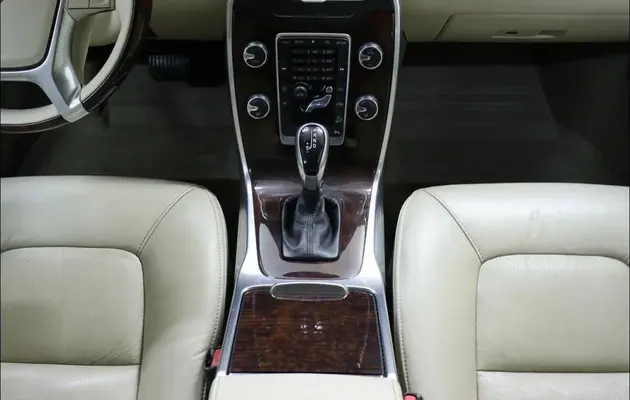 Volvo XC70, фото №9