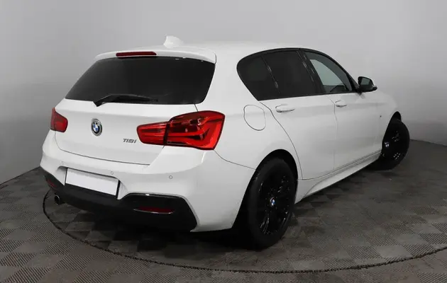 BMW 1 серии, фото №2