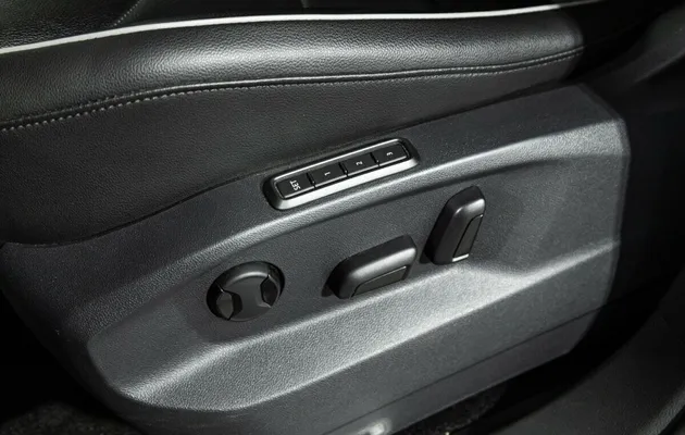Volkswagen Tiguan, фото №9