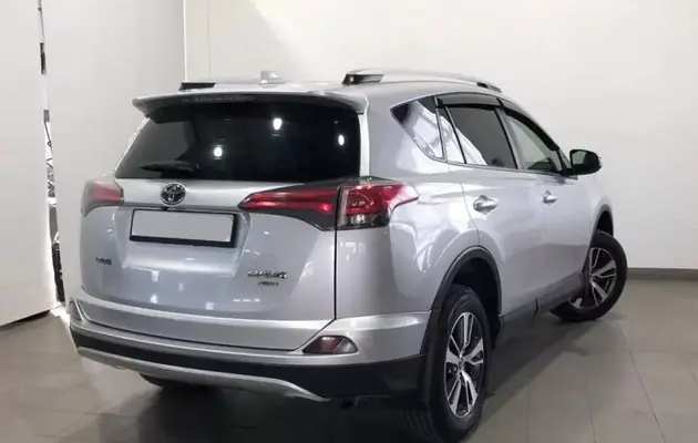 Toyota RAV4, фото №2