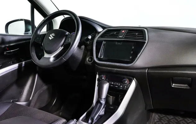 Suzuki SX4, фото №7