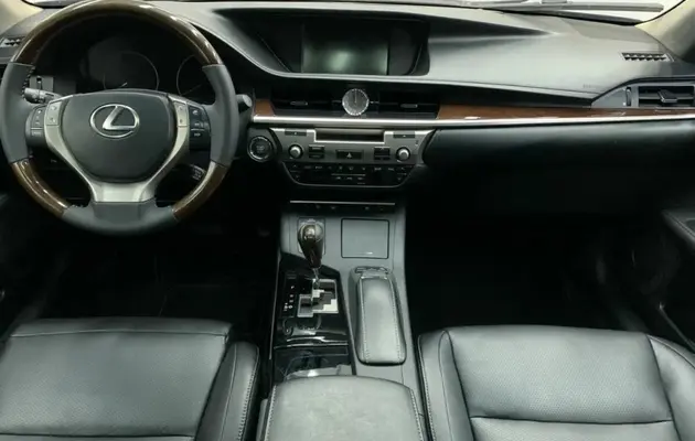Lexus ES, фото №5
