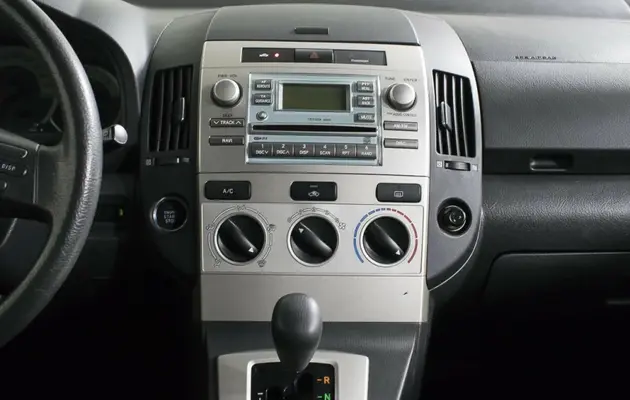 Toyota Corolla Verso, фото №9