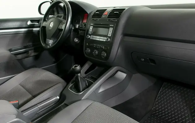 Volkswagen Jetta, фото №2