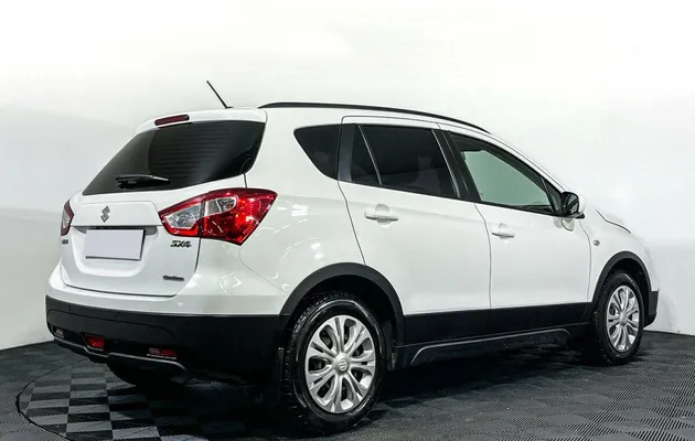Suzuki SX4, фото №2