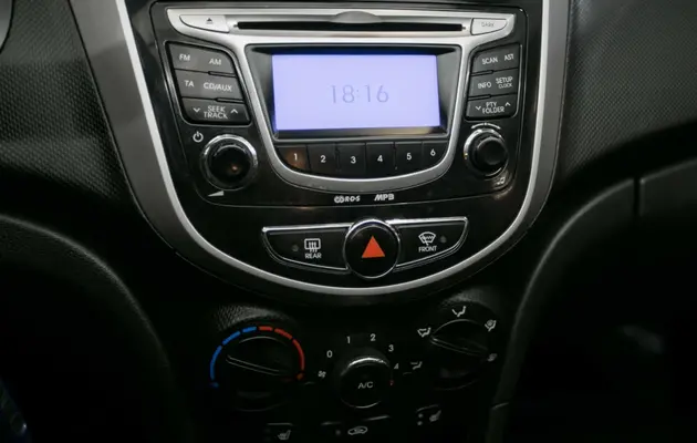 Hyundai Solaris, фото №10