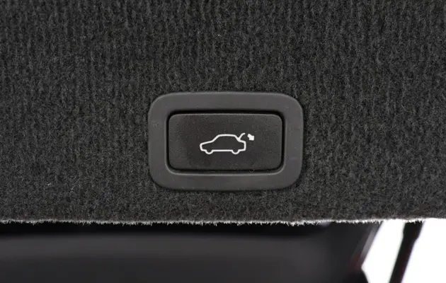 Volvo XC60, фото №12