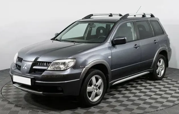 Mitsubishi Outlander, фото №1