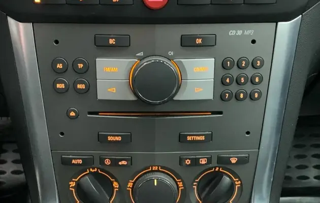 Opel Antara, фото №10