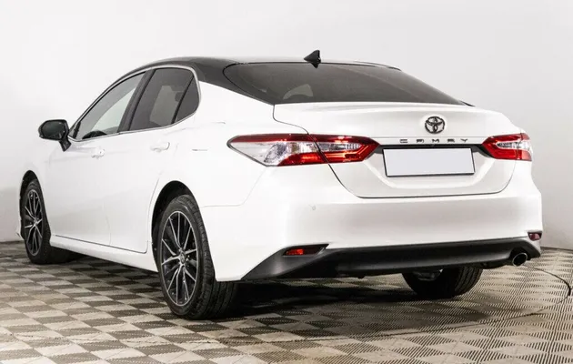 Toyota Camry, фото №4