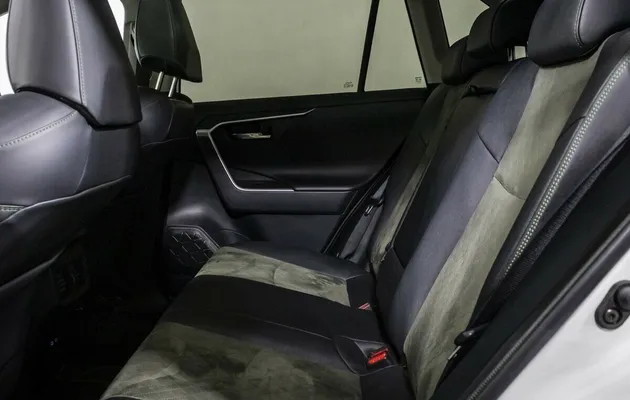 Toyota RAV4, фото №13