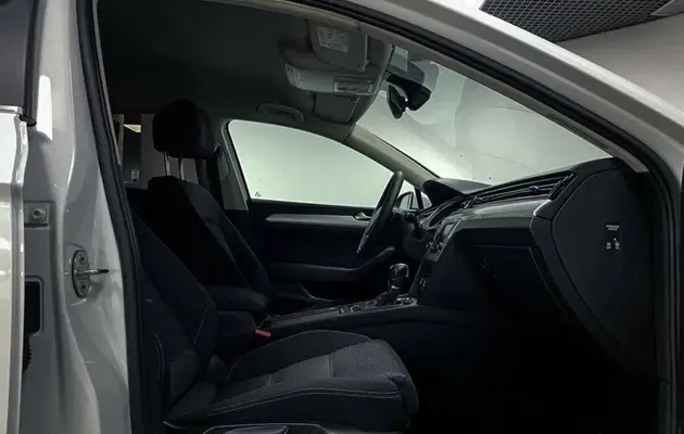 Volkswagen Passat, фото №8