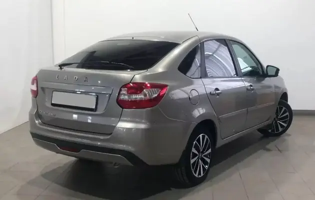 LADA (ВАЗ) Granta, фото №2