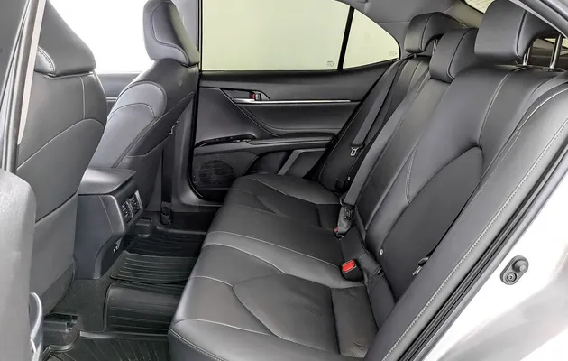 Toyota Camry, фото №9