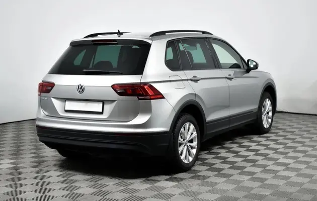 Volkswagen Tiguan, фото №2