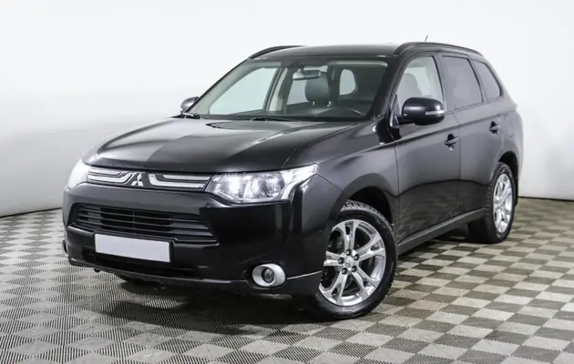 Mitsubishi Outlander, фото №1