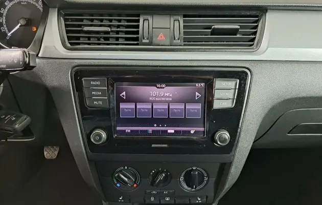 Skoda Rapid, фото №9